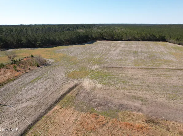 7960 New Britton Highway E, Whiteville, NC 28472