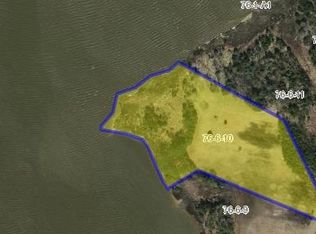 10 Mink Farm Rd, Onancock, VA 23417