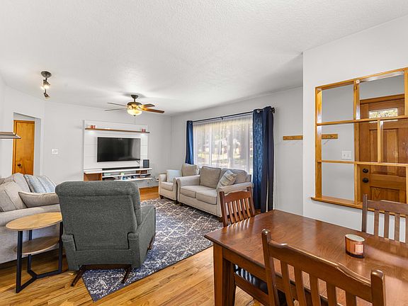 3rd image of 309 18th St