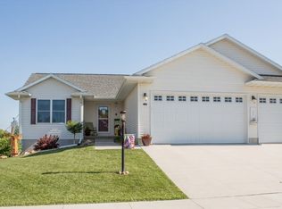 3609 Monaghan Dr, Waverly, IA 50677