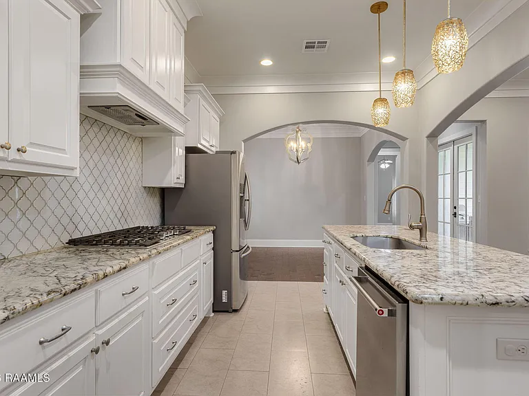 113 Beauchamp Ln — Photo 14