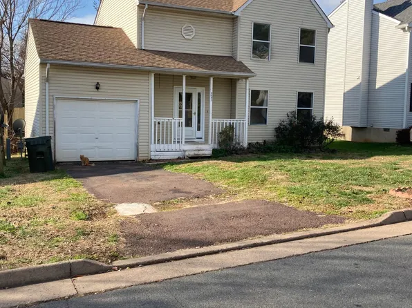 521 Clubhouse Way, Culpeper, VA 22701