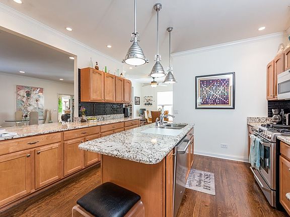 4th image of 213 Hialeah Ln