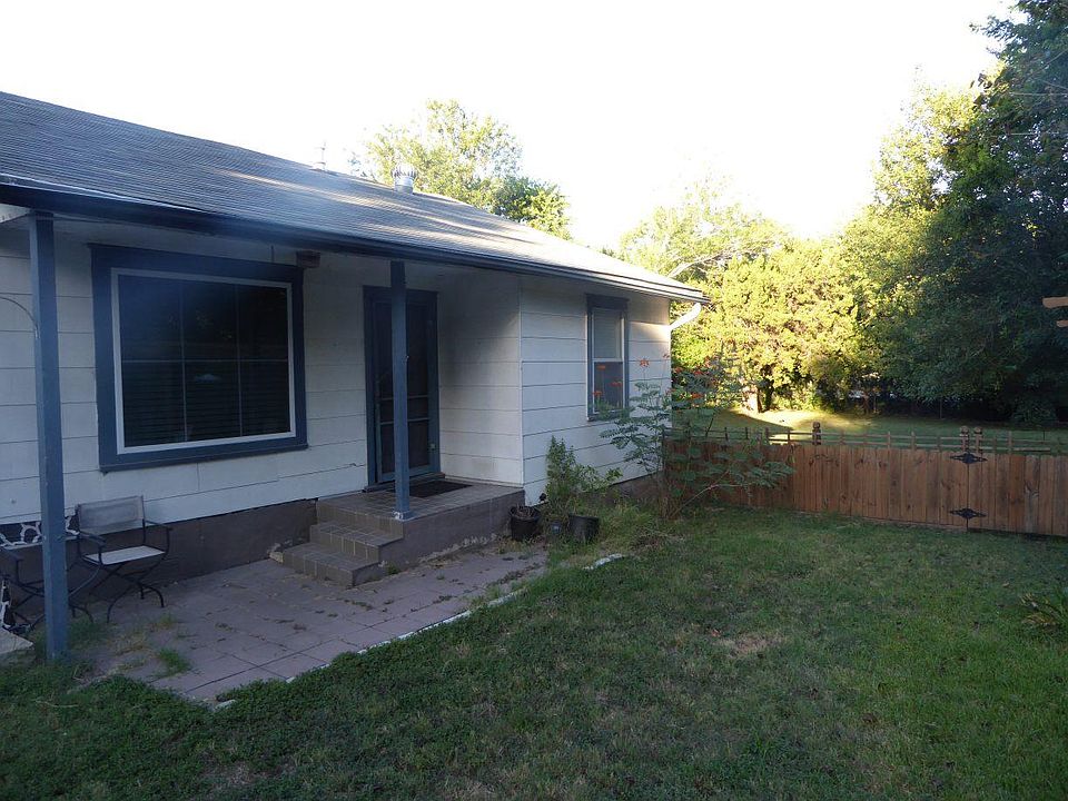 1st image of 7009 Guadalupe St Building B