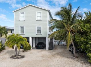 27367 Martinique Ln, Ramrod Key, FL 33042