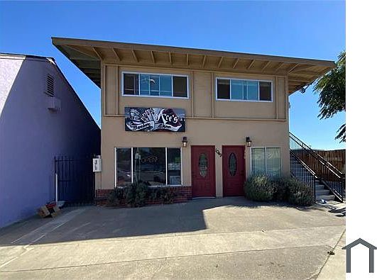 3rd image of 1049 Jefferson Blvd #4
