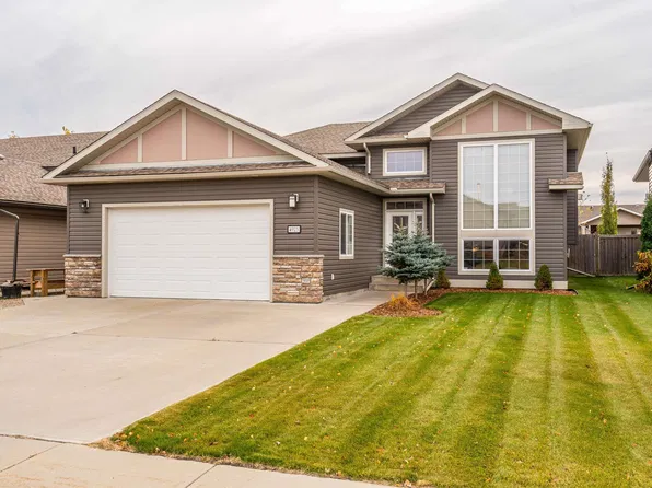 4923 59th Ave, Cold Lake, AB T9M 0C2