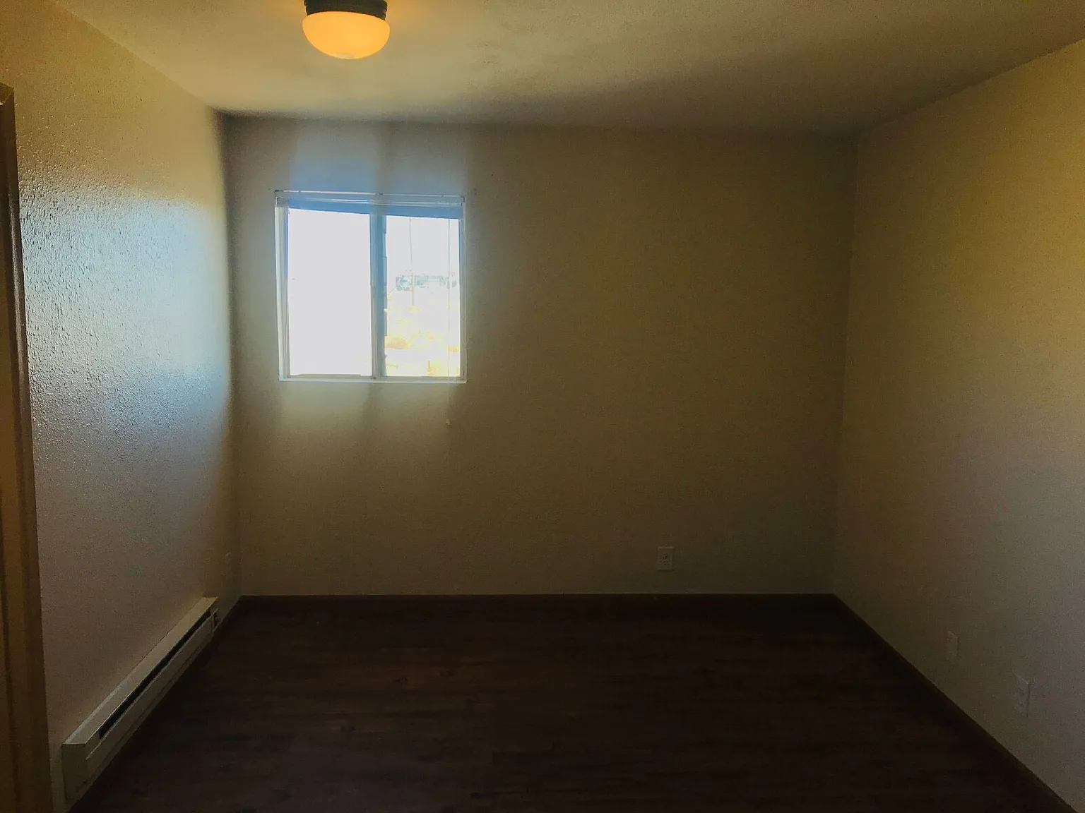 1 bed, 1.0 bath, 362 sqft, $1,200 — Photo 2