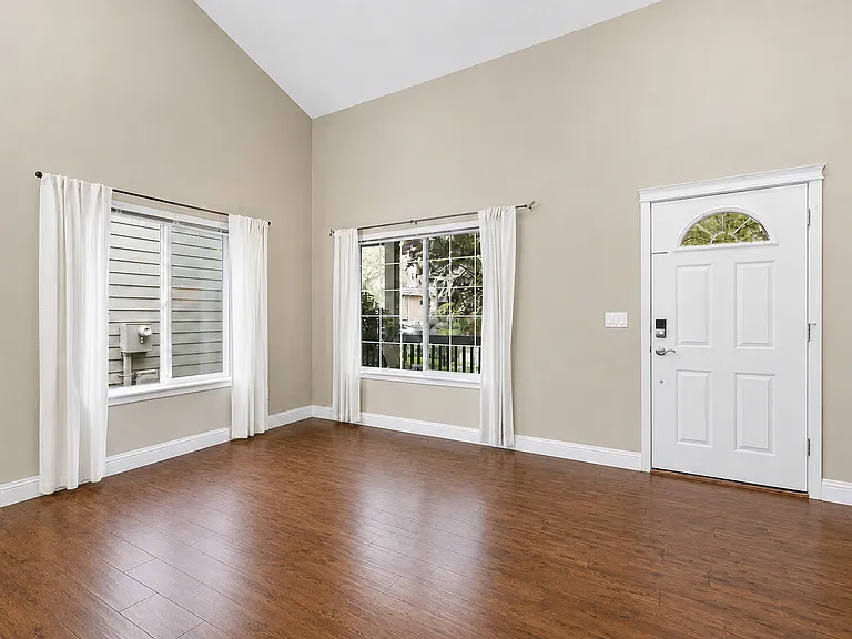 17318 SW Galewood Dr — Photo 7