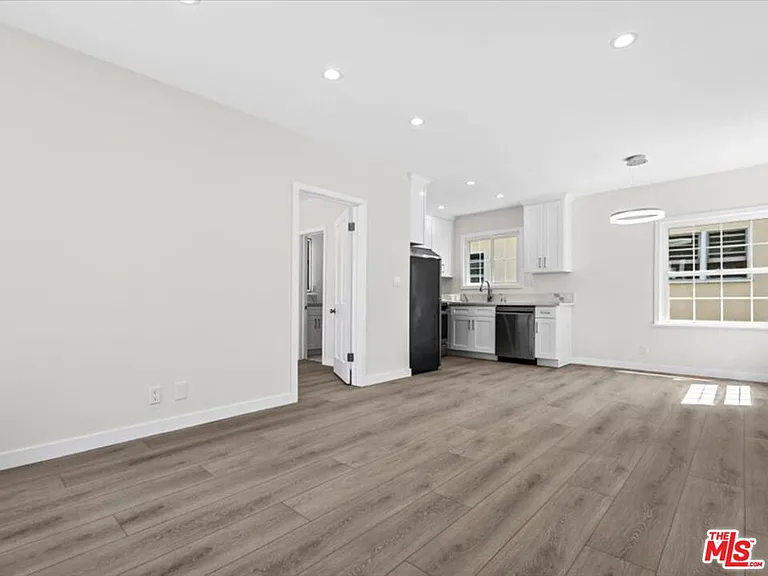 1165 Stanford St #D — Photo 6