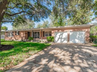 2604 N 11th St, Temple, TX 76501