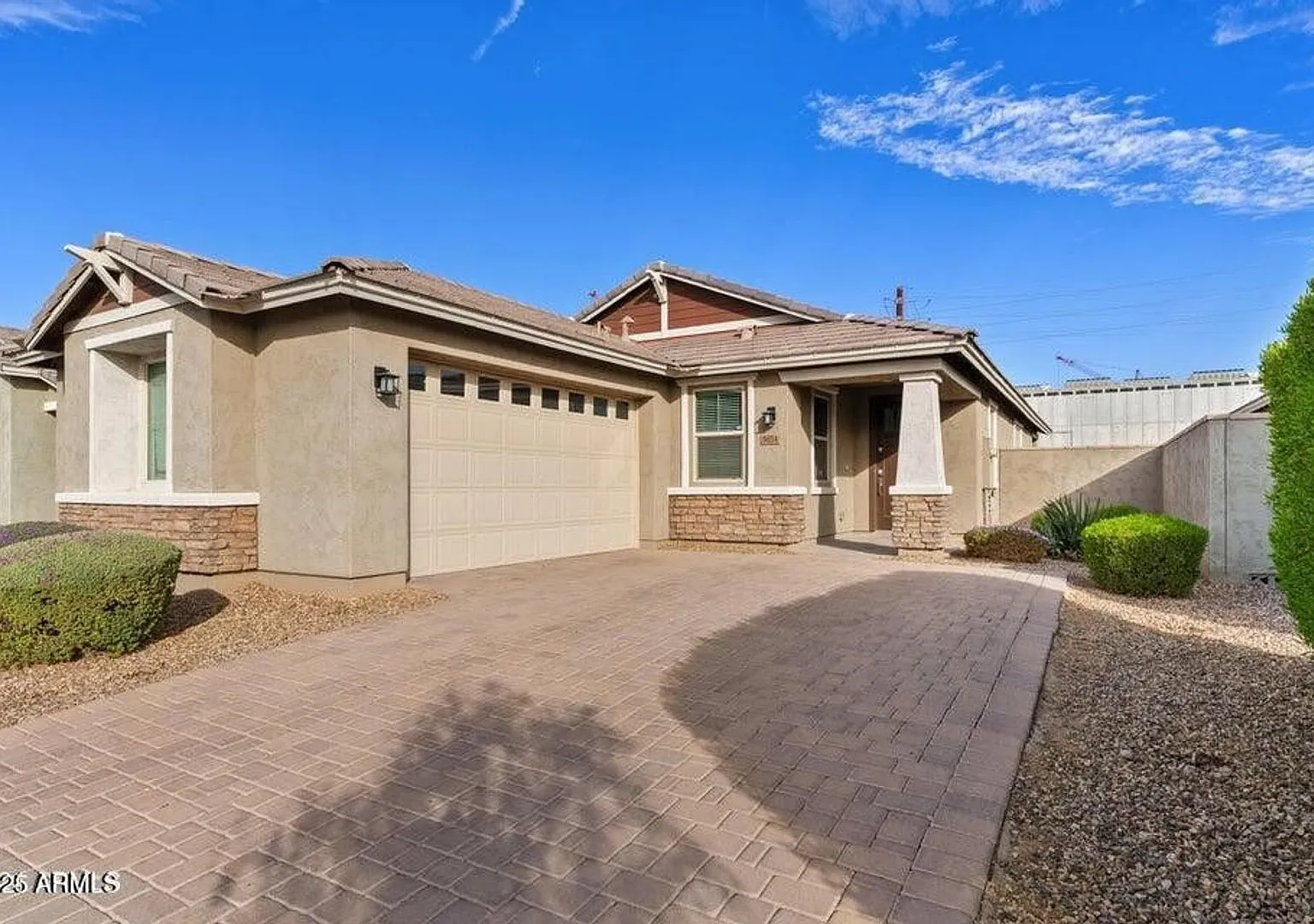 Beautiful Eastmark 3 Bedroom! — Photo 2