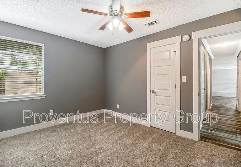3214 Palmdale Ave — Photo 35