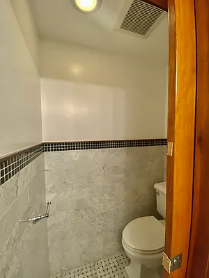 Rented by CMV Realty Inc. | media 35