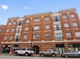 1449 W Irving Park Rd #202, Chicago, IL 60613