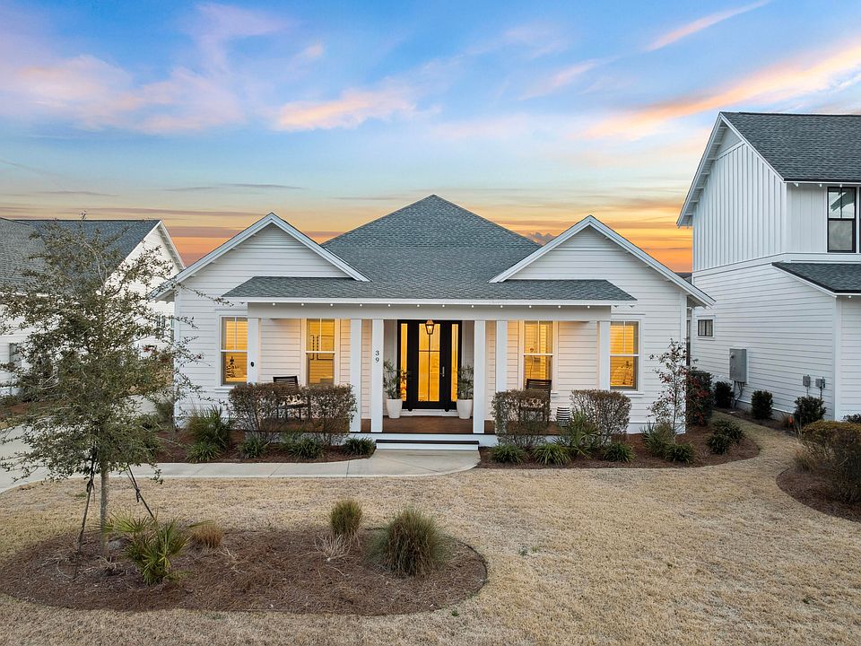 1st image of 39 W Firethorn Cir