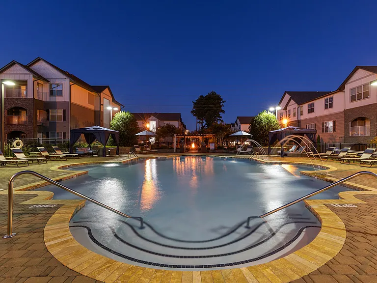 The Aventine Greenville Apartment Homes — Photo 21