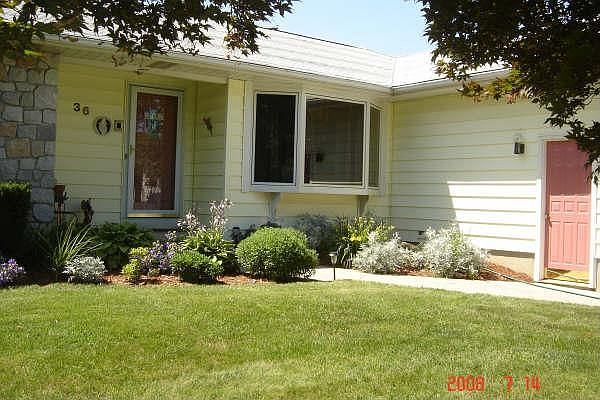 2nd image of 36 Lyda Dr