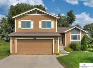14234 Potter Pkwy, Omaha, NE 68142