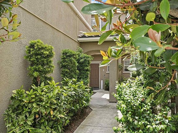 4th image of 1431 Caminito Capistrano Unit 3