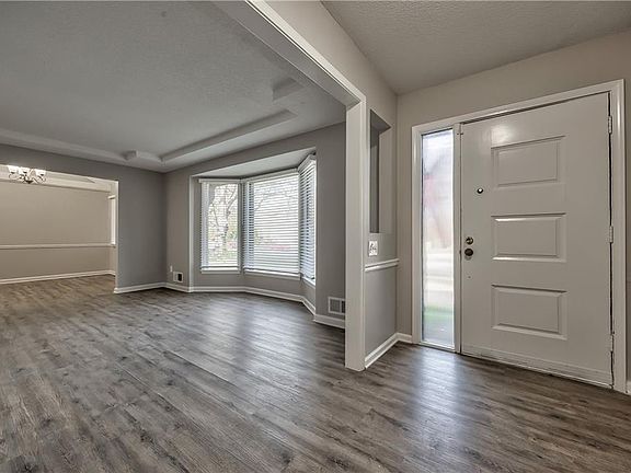 4th image of 8940 Nall Ave