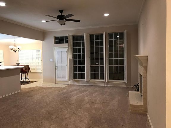 2nd image of 5715 Persimmon Dr