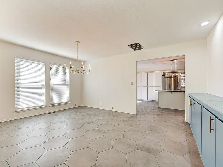 3208 Castlerock Rd — Photo 10
