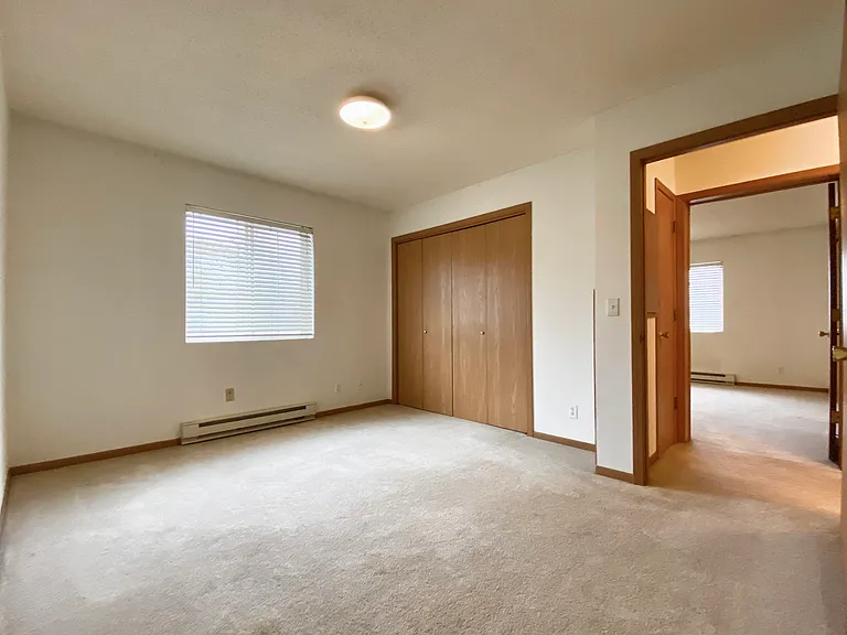 1088 Apple Ave #8 — Photo 11