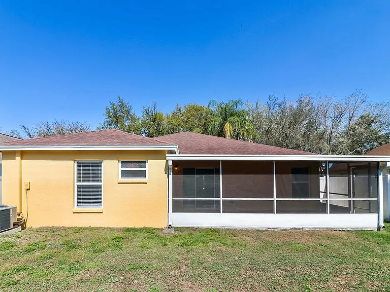3304 Pin Oak Ln — Photo 16