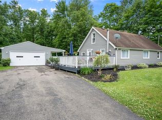 370 Blackstone Dr, New Castle, PA
