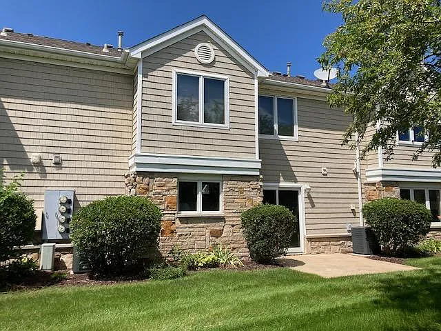 811 Burr Oaks Dr #1403 — Photo 2