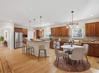 904 Corrente Ln, Virginia Beach, VA 23456