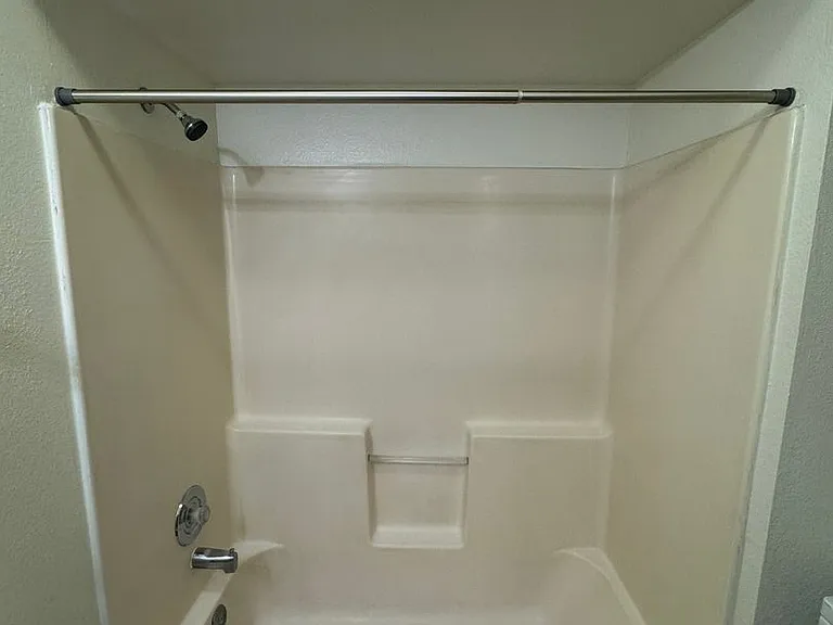 10827 Ustick Rd #203 — Photo 12