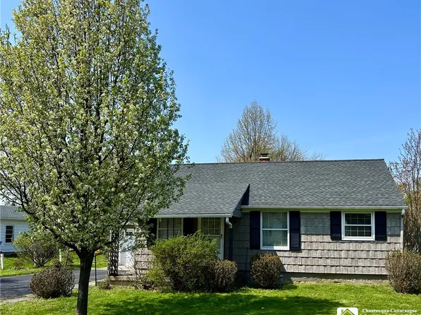 117 Howard St, Fredonia, NY 14063