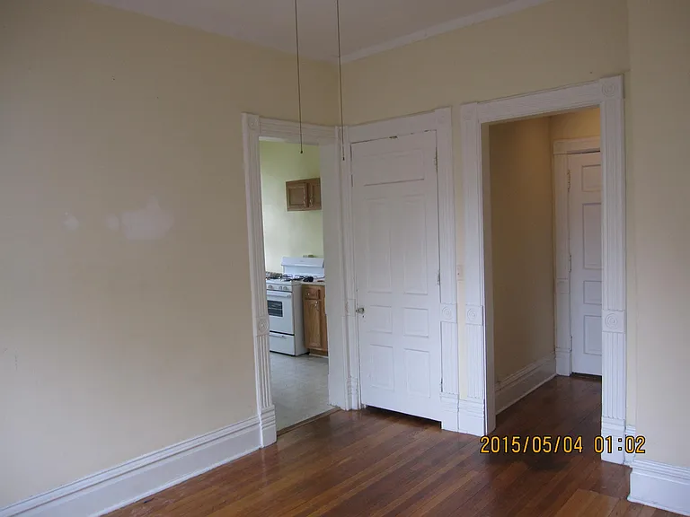 317 Prospect Ave NE — Photo 6