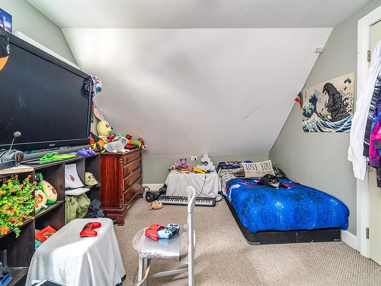 288 Main St #1 — Photo 8