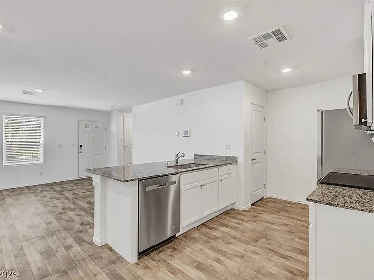 1137 Meadow Sparrow Pl — Photo 23