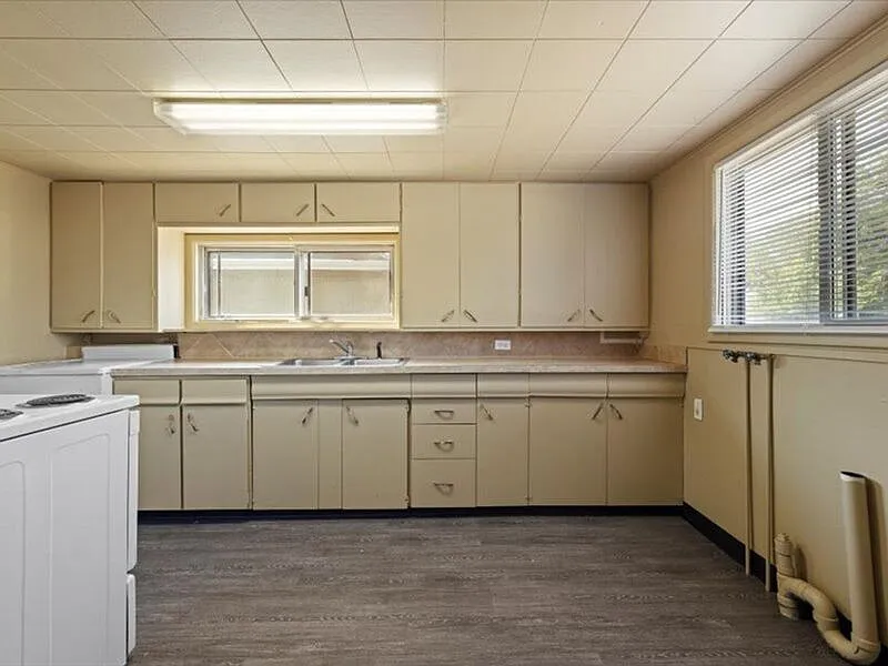 2 bed, 1.0 bath, 609 sqft, $1,550 — Photo 4