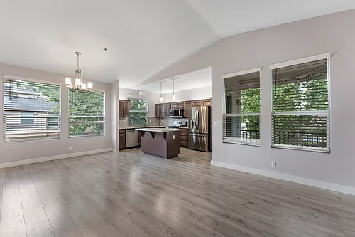 1007 Esparanza Way Photo 1