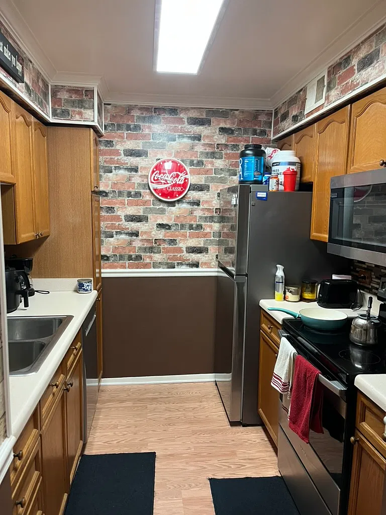 1 bed, 690 sqft, $1,550 — Photo 4
