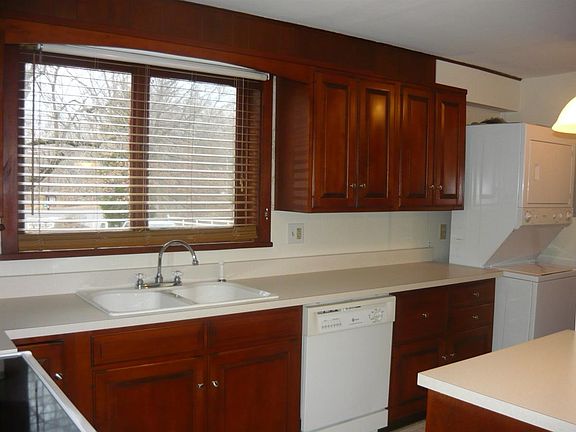 Laundry area in Kitchen