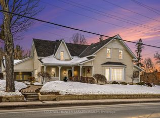 29 Daniel St S, Arnprior, ON K7S 2L5