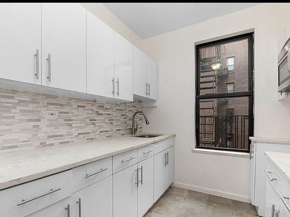 1st image of 50 Seaman Ave Unit 2