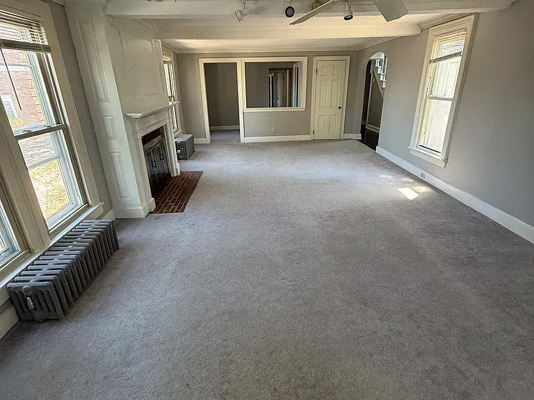 Elevated view of Large Living room