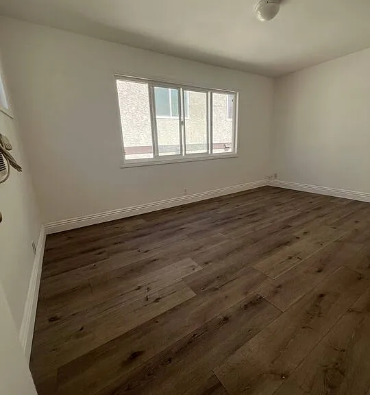 4822 Rosewood Ave #4 — Photo 9