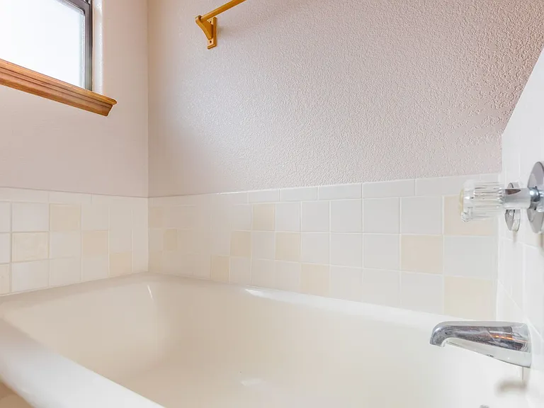 440 Glacier Dr — Photo 27