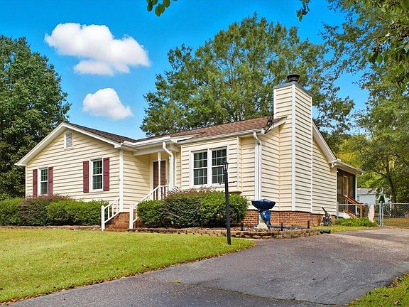 2nd image of 7313 Jacqueline Ln