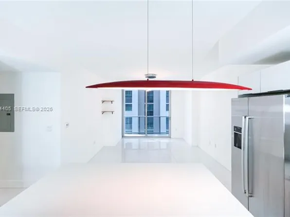 1010 SW 2nd Ave, Miami, FL