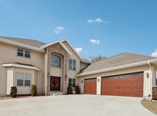 2820 Bluebird Drive, Portage, WI 53901