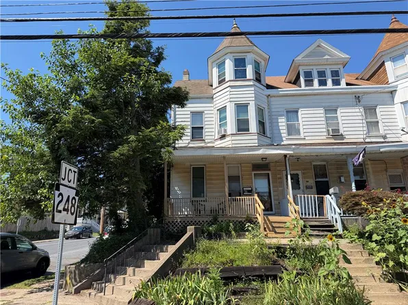 112 N 13th St, Easton, PA 18042